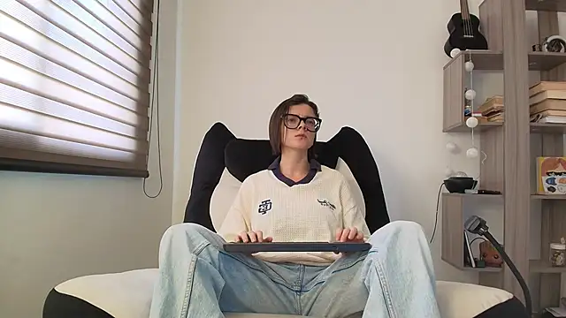 Arya starrk online show from January 2026 01:37:02 PM