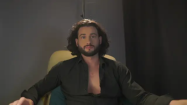 Keen   Luckystrike online show from November 2025 09:58:01 PM