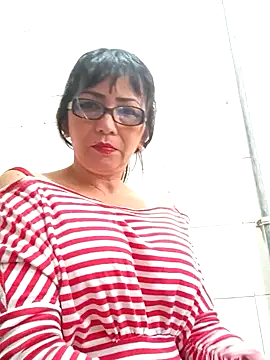 kelly dirty  online show from October 2025 07:11:01 PM