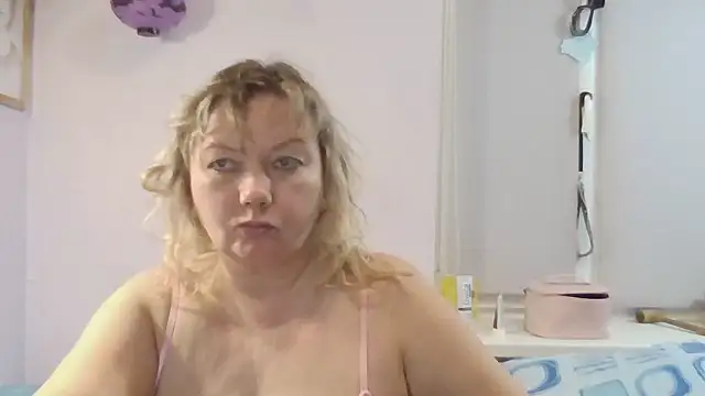 Snapshot of Lusi-777 chatting on November 2025 02:06:01 PM Lusi-777 online show from November 2025 02:06:01 PM