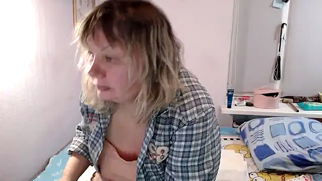 Snapshot of Lusi-777 chatting on December 2025 08:46:01 PM Lusi-777 online show from December 2025 08:46:01 PM