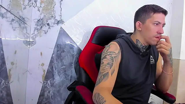 yeckodream online show from December 2025 05:16:01 AM