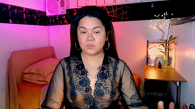 Snapshot of asiankatyhuge chatting on October 2025 11:51:02 PM asiankatyhuge online show from October 2025 11:51:02 PM