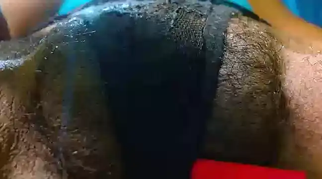 Snapshot of bethanywilson_23 chatting on January 2025 12:11:02 PM bethanywilson 23 online show from January 2025 12:11:02 PM