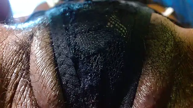 Snapshot of bethanywilson_23 chatting on November 2025 04:16:02 PM bethanywilson 23 online show from November 2025 04:16:02 PM