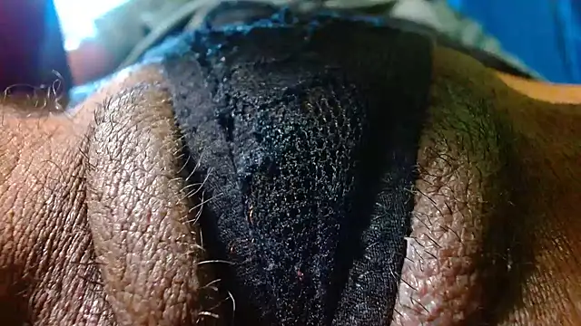 Snapshot of bethanywilson_23 chatting on December 2025 11:19:01 AM bethanywilson 23 online show from December 2025 11:19:01 AM