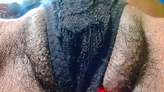 Snapshot of bethanywilson_23 chatting on February 2026 04:27:02 PM bethanywilson 23 online show from February 2026 04:27:02 PM