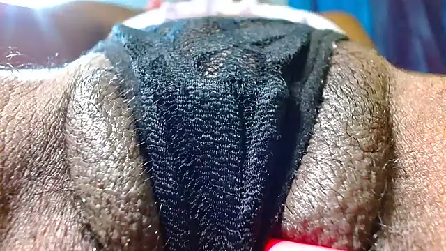 Snapshot of bethanywilson_23 chatting on February 2026 03:21:02 PM bethanywilson 23 online show from February 2026 03:21:02 PM