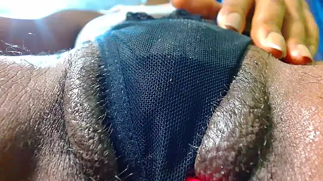 Snapshot of bethanywilson_23 chatting on February 2026 03:46:01 PM bethanywilson 23 online show from February 2026 03:46:01 PM