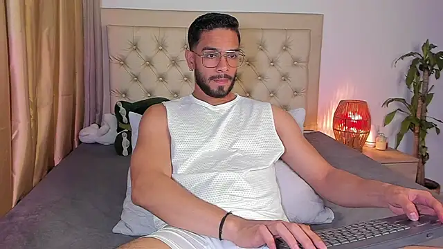 Snapshot of Josseph1_ chatting on February 2025 03:34:02 AM Josseph1 online show from February 2025 03:34:02 AM