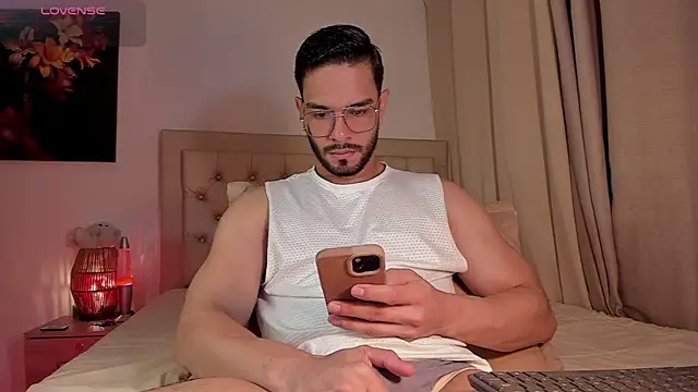 Snapshot of Josseph1_ chatting on October 2025 12:21:02 AM Josseph1 online show from October 2025 12:21:02 AM
