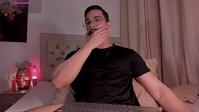 Snapshot of Josseph1_ chatting on October 2025 11:49:02 PM Josseph1 online show from October 2025 11:49:02 PM
