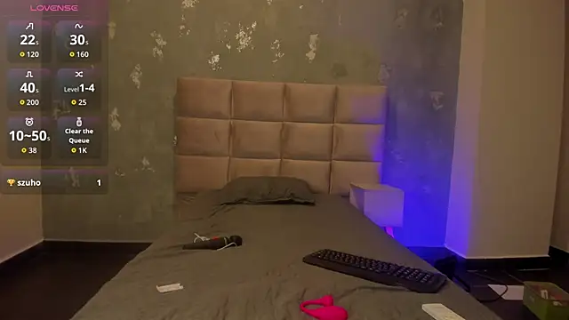 Snapshot of Megan_browns1 chatting on November 2025 01:12:02 PM Megan browns1 online show from November 2025 01:12:02 PM