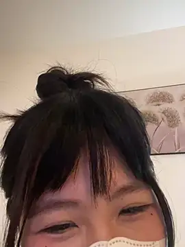 Onee-Chew online show from February 2026 12:53:02 PM