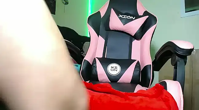 yuliana 19 online show from March 2025 03:52:01 PM