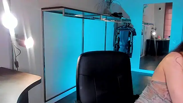 Mila Anders online show from March 2026 05:57:02 AM