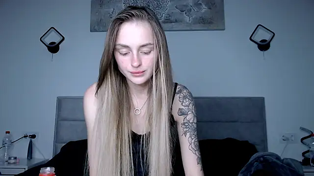 Snapshot of RIta_orr chatting on November 2025 05:47:02 PM RIta orr online show from November 2025 05:47:02 PM