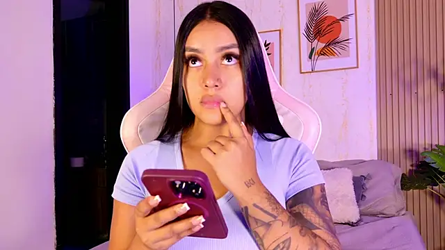 CameronCollins  online show from February 2026 05:22:02 PM