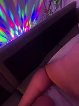 Andreashow online show from November 2025 09:36:01 PM