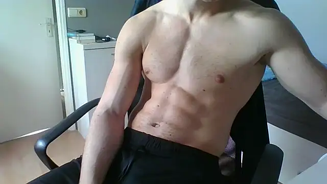 RamonJoosse2002 online show from March 2026 02:00:02 PM