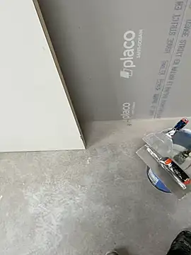 RenaudS-02 online show from December 2024 11:49:01 AM