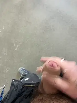 RenaudS-02 online show from December 2024 11:44:01 AM