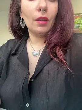 Snapshot of LunaMoongirl chatting on December 2024 01:55:01 PM LunaMoongirl online show from December 2024 01:55:01 PM