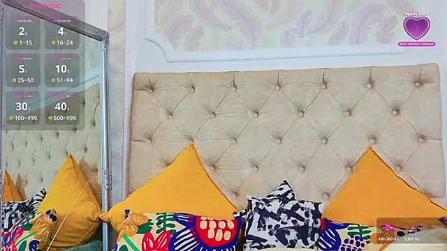 KarinaNoir online show from January 2026 05:00:02 AM