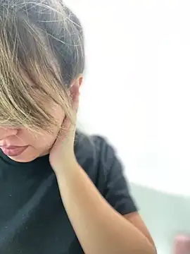 Snapshot of AriannaPena chatting on January 2025 03:30:02 AM AriannaPena online show from January 2025 03:30:02 AM