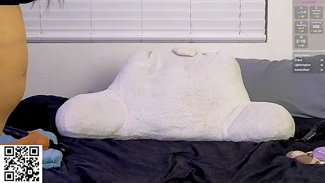 Snapshot of AriannaPena chatting on February 2025 04:36:02 AM AriannaPena online show from February 2025 04:36:02 AM