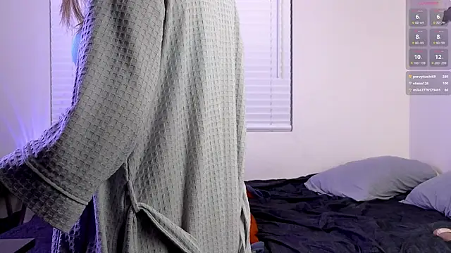 Snapshot of AriannaPena chatting on February 2025 01:52:02 AM AriannaPena online show from February 2025 01:52:02 AM