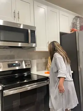 Snapshot of AriannaPena chatting on February 2025 09:03:01 AM AriannaPena online show from February 2025 09:03:01 AM