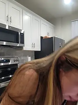 Snapshot of AriannaPena chatting on March 2025 07:04:02 AM AriannaPena online show from March 2025 07:04:02 AM