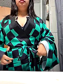 Snapshot of AriannaPena chatting on October 2025 10:32:02 PM AriannaPena online show from October 2025 10:32:02 PM