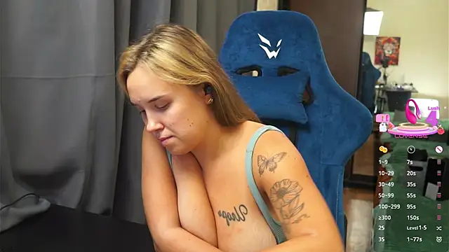 Snapshot of Sandra_SW_ chatting on September 2025 04:11:01 PM Sandra SW online show from September 2025 04:11:01 PM