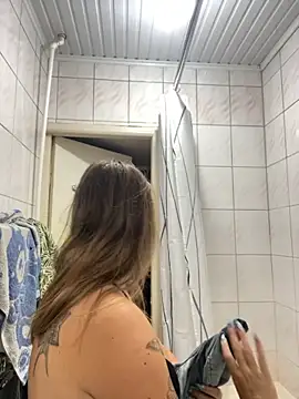 Snapshot of Sandra_SW_ chatting on October 2025 06:38:02 PM Sandra SW online show from October 2025 06:38:02 PM