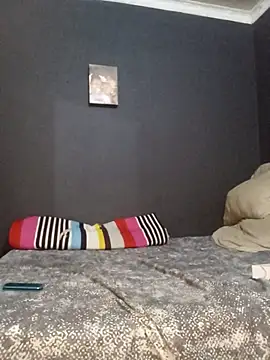 Snapshot of SheisBlacq chatting on December 2025 08:05:01 PM SheisBlacq online show from December 2025 08:05:01 PM