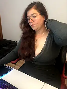 kayortiiz online show from November 2025 11:37:02 PM