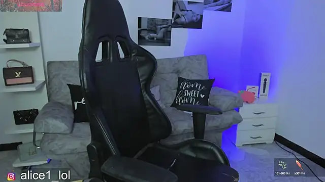 candy alicee online show from January 2025 11:03:01 AM