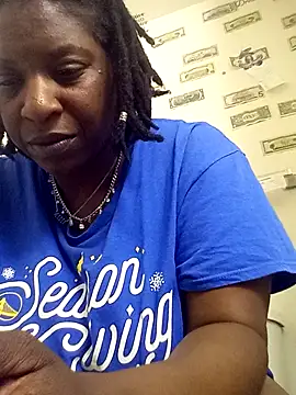 Snapshot of markquanna chatting on July 2026 12:54:01 AM markquanna online show from July 2026 12:54:01 AM