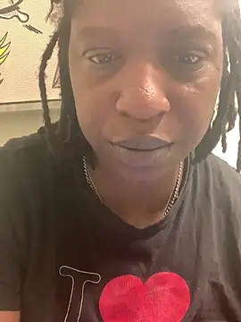 Snapshot of markquanna chatting on July 2026 06:21:01 PM markquanna online show from July 2026 06:21:01 PM