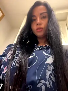 CrazzyChicks online show from September 2025 07:13:02 AM