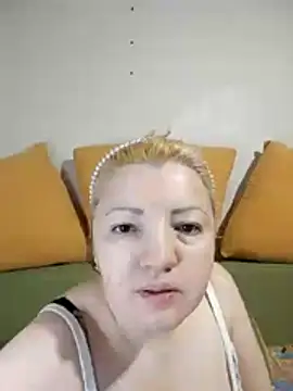 Snapshot of stefanyharper16 chatting on November 2025 02:41:01 PM stefanyharper16 online show from November 2025 02:41:01 PM