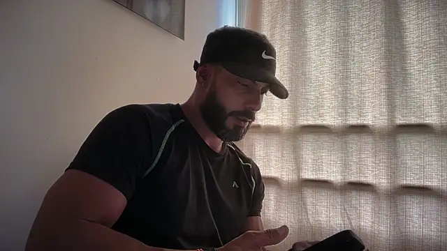 romeolovedark online show from February 2026 07:47:02 PM