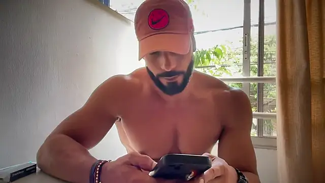 Snapshot of romeolovedark chatting on July 2026 07:21:01 PM romeolovedark online show from July 2026 07:21:01 PM