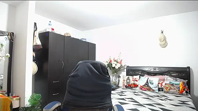 Snapshot of Xiimen chatting on January 2025 05:28:02 PM Xiimen online show from January 2025 05:28:02 PM