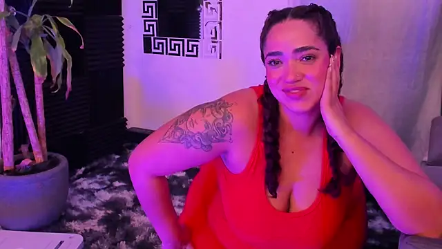 Snapshot of HannaMiills@xh chatting on April 2026 02:55:02 PM HannaMiillsxh online show from April 2026 02:55:02 PM