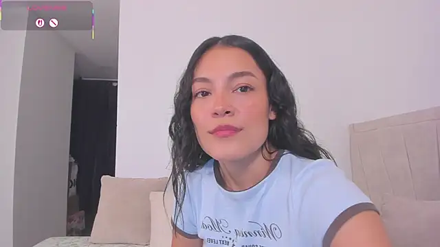 Snapshot of TIFFANYRUSSO chatting on July 2026 05:36:01 AM TIFFANYRUSSO online show from July 2026 05:36:01 AM