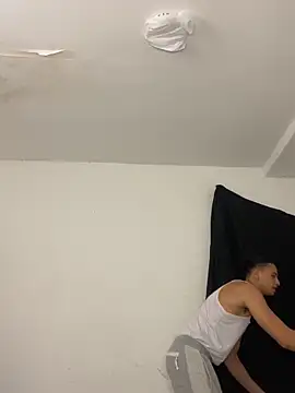 Snapshot of Kris_Khalifa69 chatting on January 2025 04:55:01 AM Kris Khalifa69 online show from January 2025 04:55:01 AM