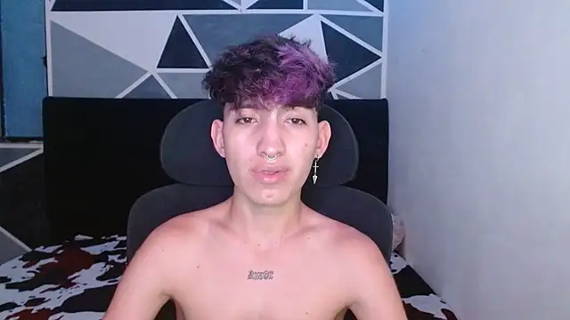 littlextreme online show from December 2024 07:55:01 AM